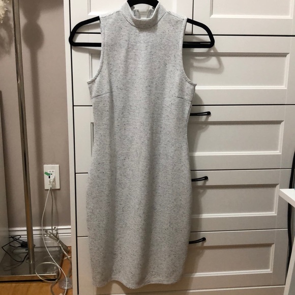 CASUAL HERRINGBONE DRESS - Picture 1 of 3